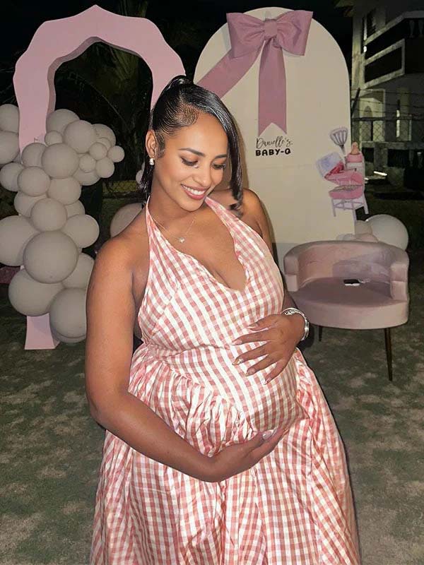 Momnfancy Halter Neck Plaid Flowy Photoshoot Party Maternity Dress