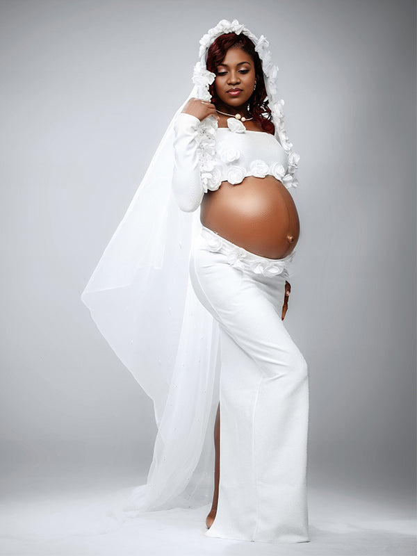 Momnfancy White 3D Flowers Cut Out Photoshoot Maternity Maxi Dress