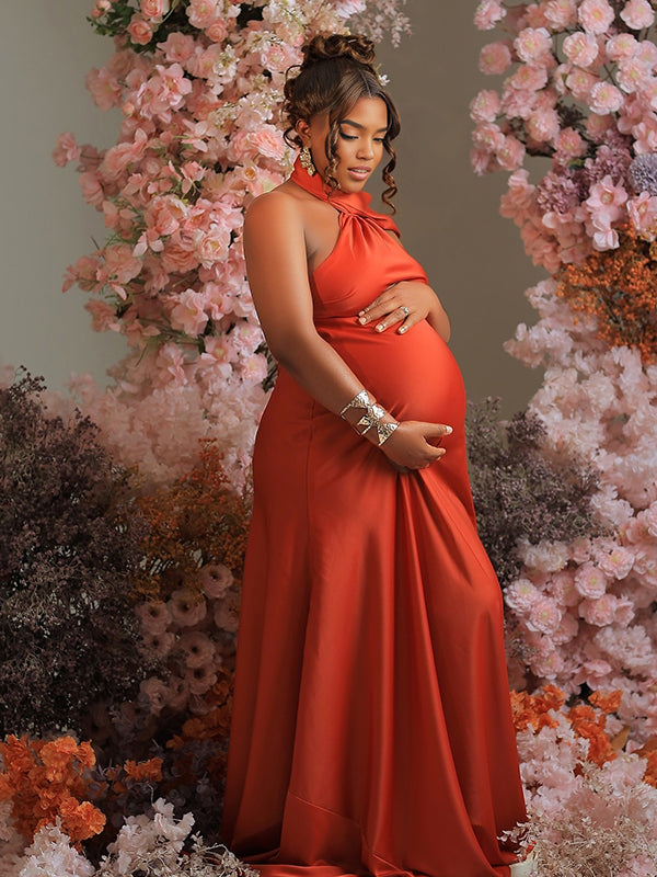 Momnfancy Halter Neck Trailing Open Back Cut-out Maternity Maxi Dress