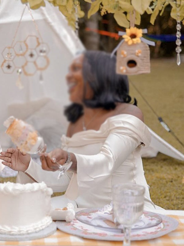 Momnfancy Flowy Flare Sleeve Open Back Boat Neck Maternity Maxi Dress