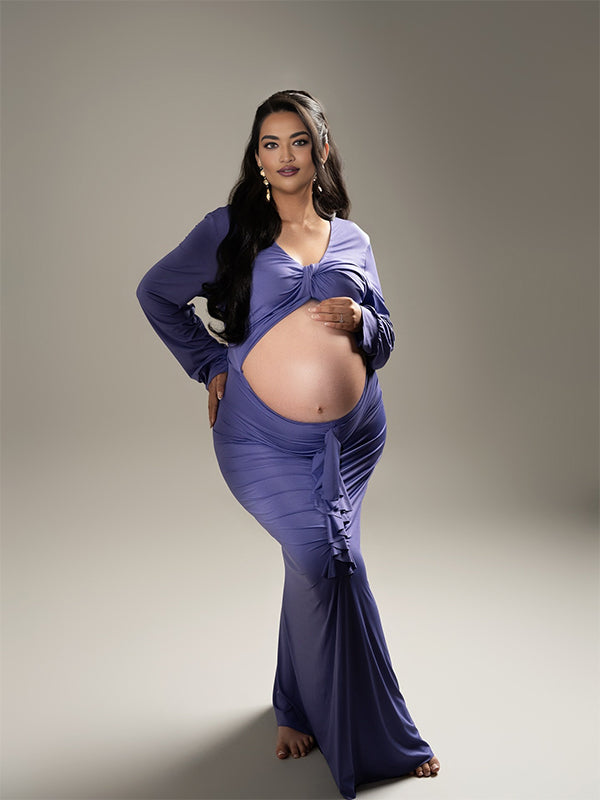 Momnfancy Cut-out Twist Knitted Plunging Neckline Photoshoot Maternity Maxi Dress