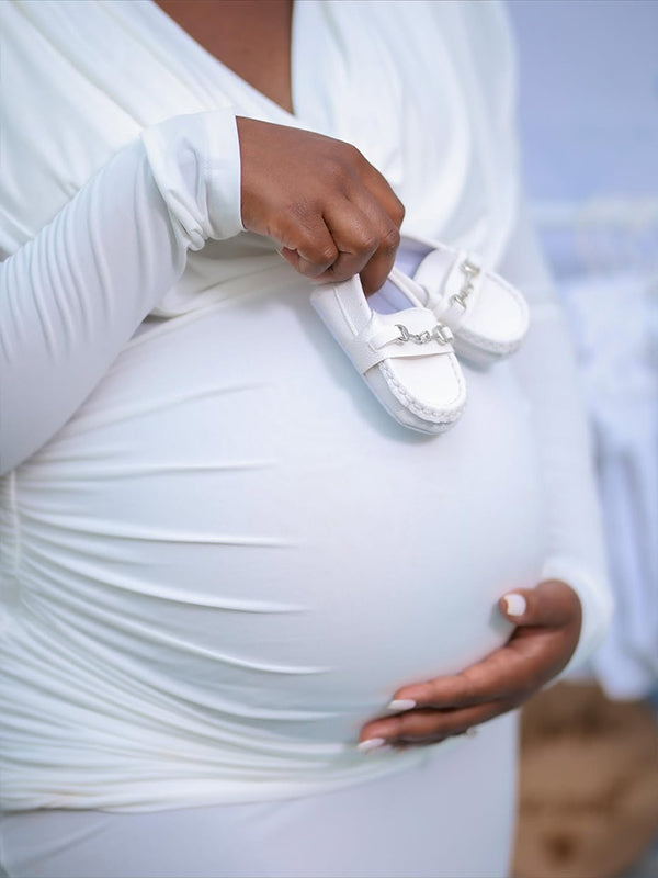 Momnfancy White Ruched Backless Cowl V-Neck Long Sleeve Bodycon Evening Gowns Baby Shower Maternity Maxi Dress