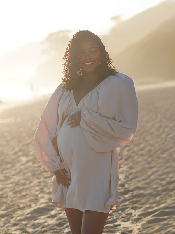 Momnfancy Plunging Neckline Puff Sleeve Big Swing Photoshoot Maternity Mini Dress