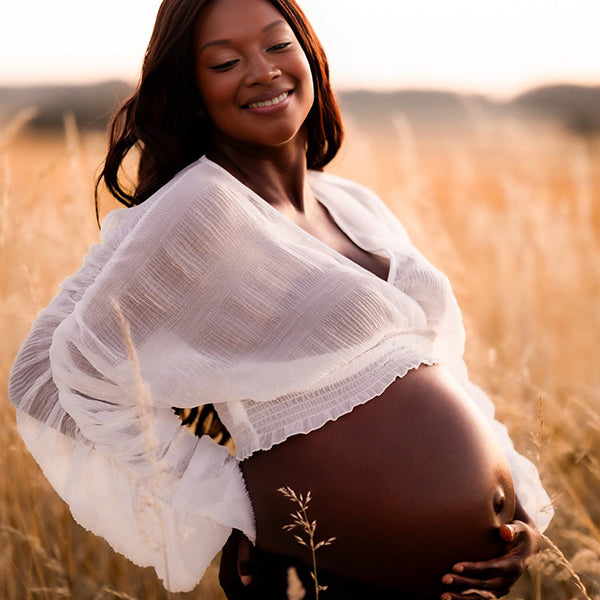 Momnfancy White Ruched V-Neck Lantern Sleeve Crop Blouses Photoshoot Maternity Top