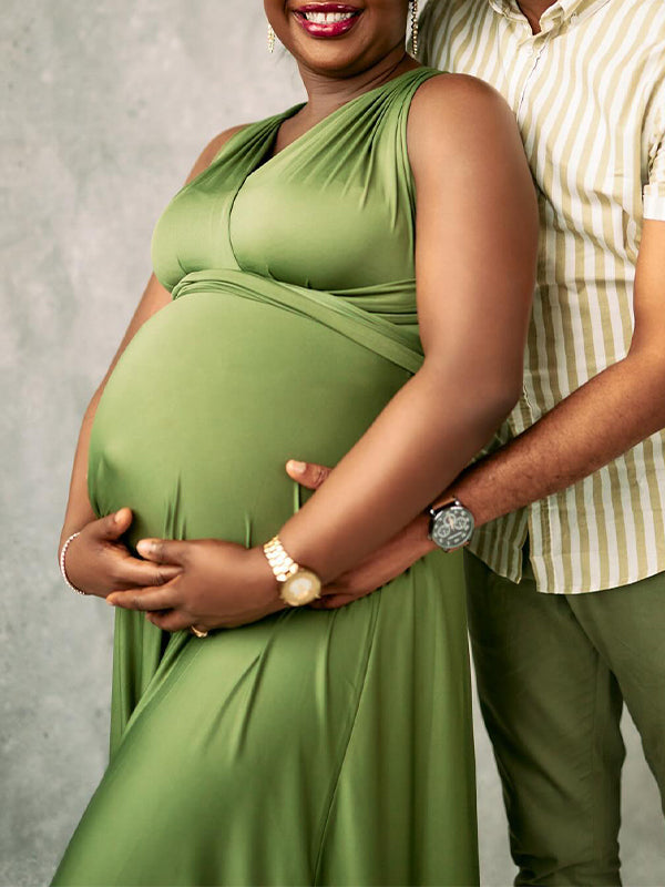 Momnfancy Grass Green Adjusted Strap Flowy Photoshoot Maternity Maxi Dress