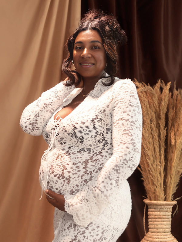 Momnfancy Lace Ruffle Front Slit Tie Photoshoot Maternity Maxi Dress