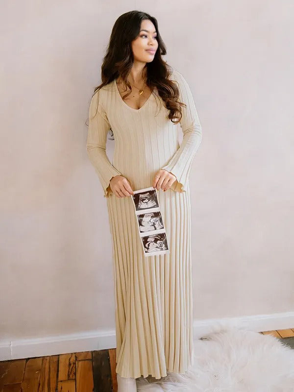 Momnfancy Knit Pleated Big Swing V-neck Plus Size Sweater Elegant Going Out Maternity Photoshoot Baby Shower Maxi Dress