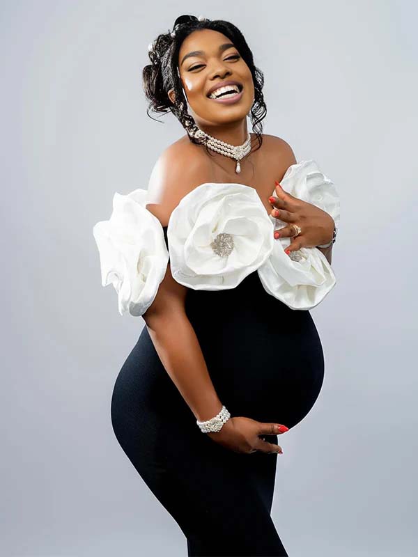 Momnfancy Off-shoulder 3D-flowers Trumpet Maternity Maxi Dresses