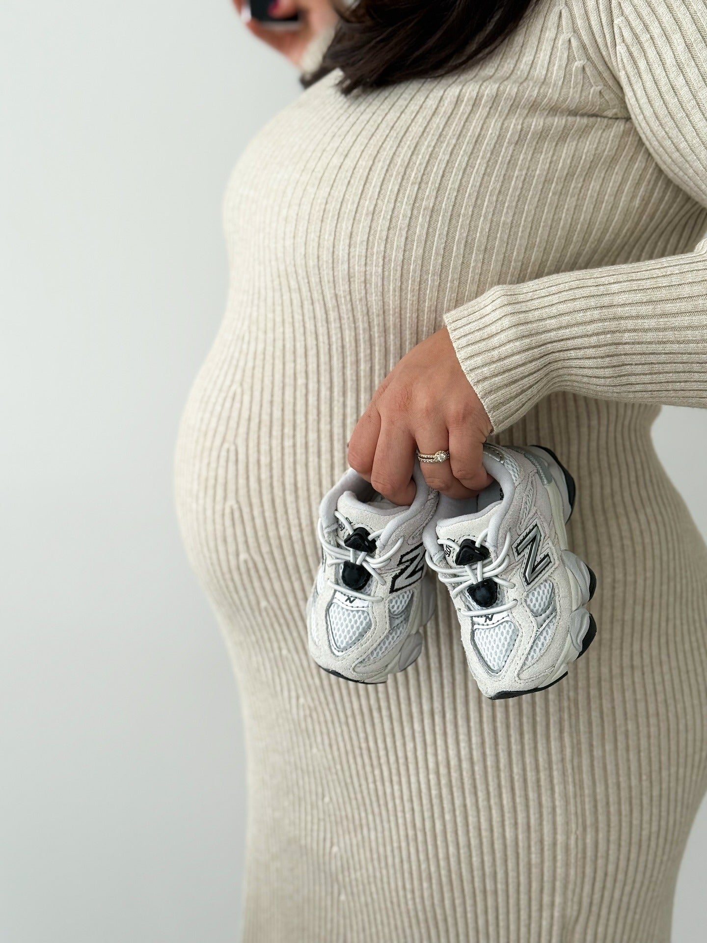 Momnfancy High Neck Bodycon Knitted Casual Photoshoot Maternity Midi Dress
