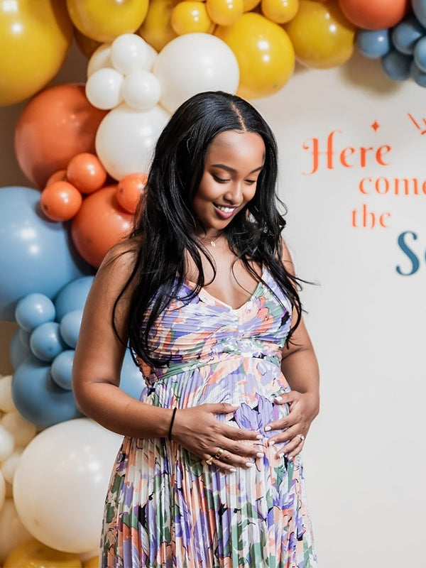 Momnfancy Spaghetti Strap Pleated Maternity Maxi Dresses