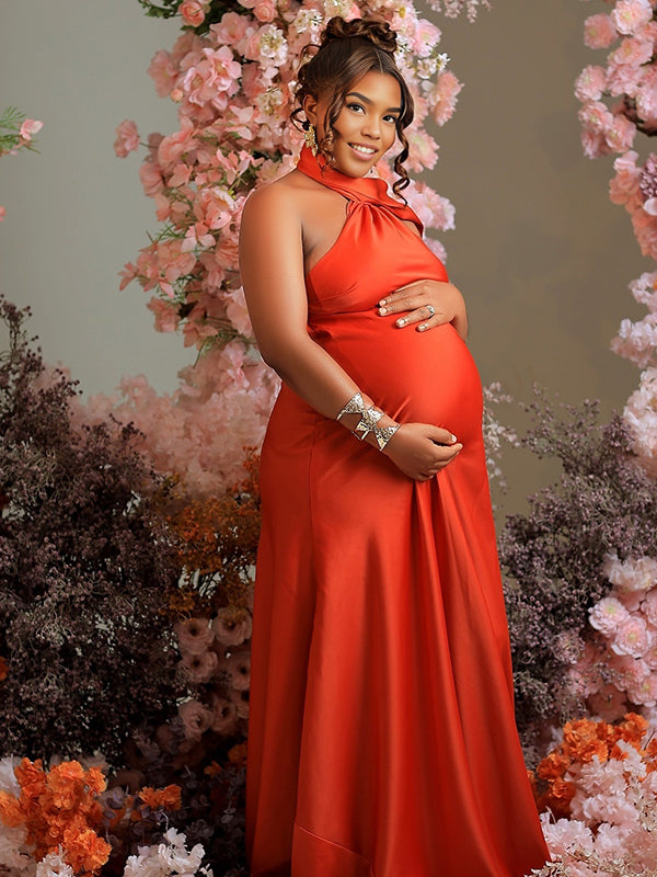 Momnfancy Halter Neck Trailing Open Back Cut-out Maternity Maxi Dress