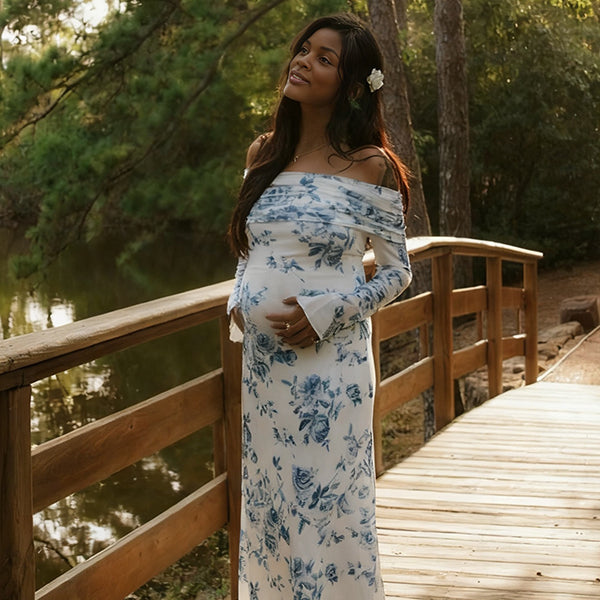 Momnfancy Boat Neck Open Back Porcelain Print Photoshoot Maternity Maxi Dress