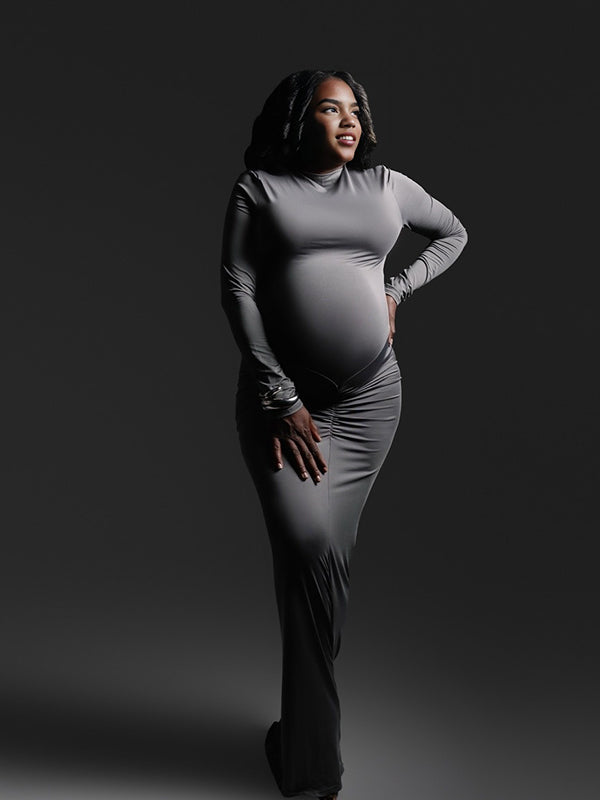 Momnfancy Waist-cinching Ruched Mermaid Solid Color Photoshoot Maternity Maxi Dress