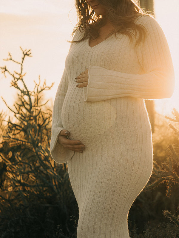Momnfancy Apricot Knitting V-Neck Bodycon Long Sleeve Photoshoot Maternity Sweater Maxi Dress