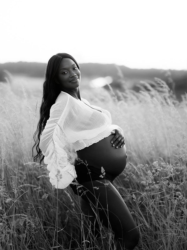 Momnfancy White Ruched V-Neck Lantern Sleeve Crop Blouses Photoshoot Maternity Top