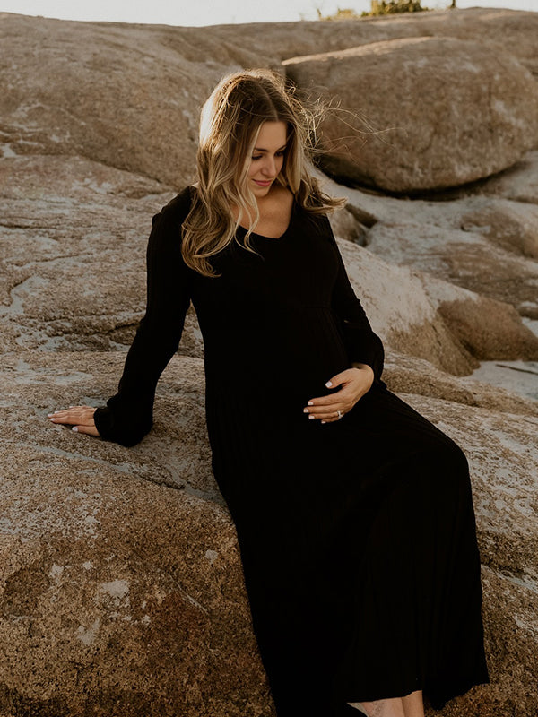 Momnfancy Knit Pleated Big Swing V-neck Plus Size Sweater Elegant Going Out Maternity Photoshoot Baby Shower Maxi Dress